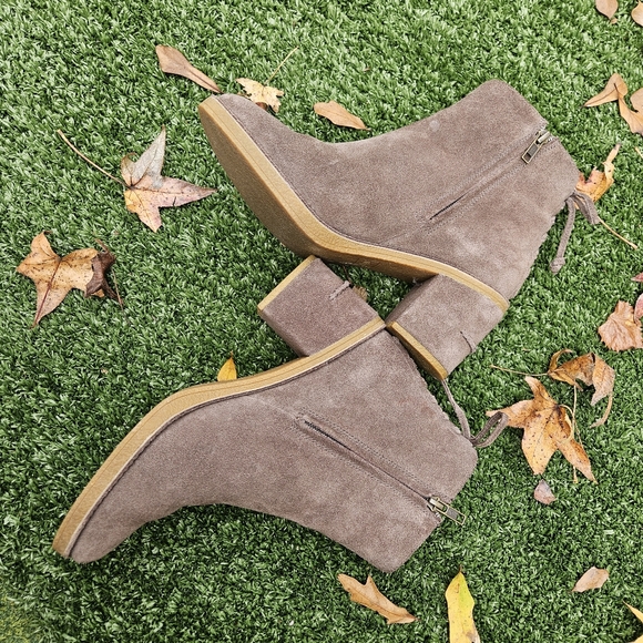 UGG Suede leather boots Corinne Sz.10 - Picture 5 of 9